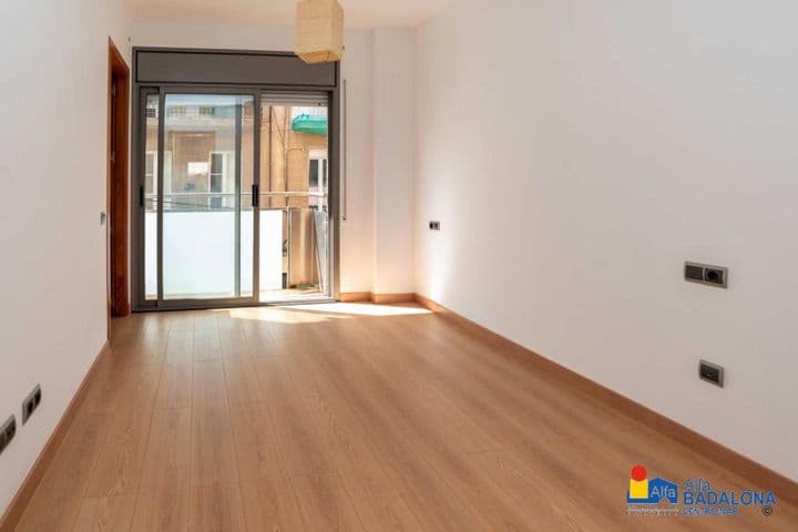 3 bedrooms apartment for sale in Badalona, Spain - Image 4