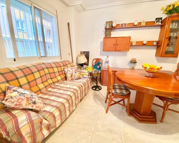 2 bedrooms apartment for rent in Playa del Cura quarter, Spain - Image 7