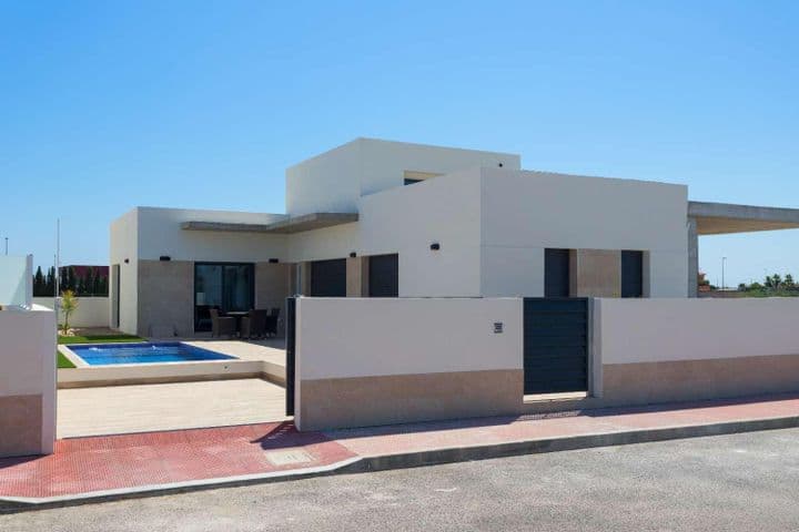 3 bedrooms house for sale in Centro, Spain - Image 2