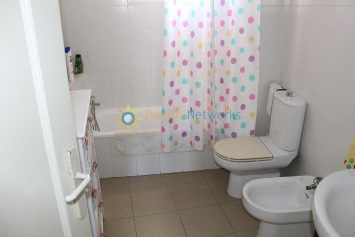 2 bedrooms apartment for rent in Oliva, Spain - Image 8