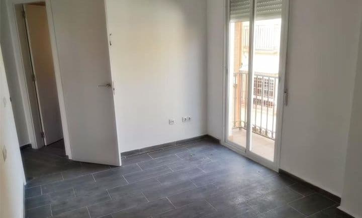 2 bedrooms apartment for rent in Vega de Granada, Spain - Image 2