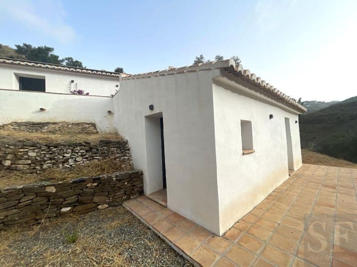 2 bedrooms house for sale in Sayalonga, Spain - Image 2