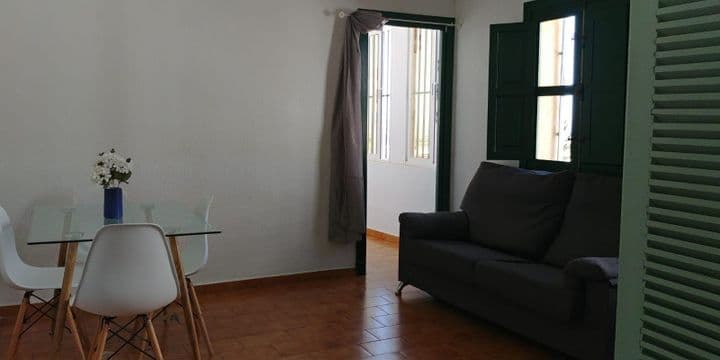 2 bedrooms apartment for rent in Albaicin, Spain - Image 2