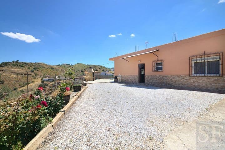 4 bedrooms house for sale in La Axarquia, Spain - Image 2