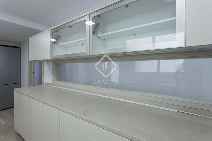 3 bedrooms apartment for rent in Valencia, Spain - Image 4