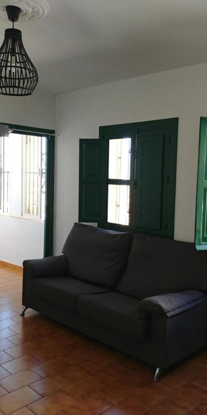 2 bedrooms apartment for rent in Albaicin, Spain - Image 9