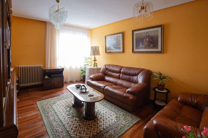 4 bedrooms apartment for sale in Valencia de Don Juan, Spain - Image 3