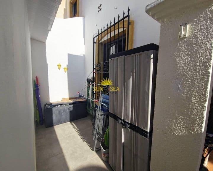 3 bedrooms apartment for rent in Playa de los Locos, Spain - Image 5