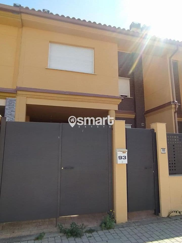 3 bedrooms house for sale in Parla, Spain - Image 3