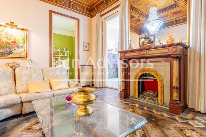 5 bedrooms apartment for sale in Sants-Montjuic, Spain - Image 4