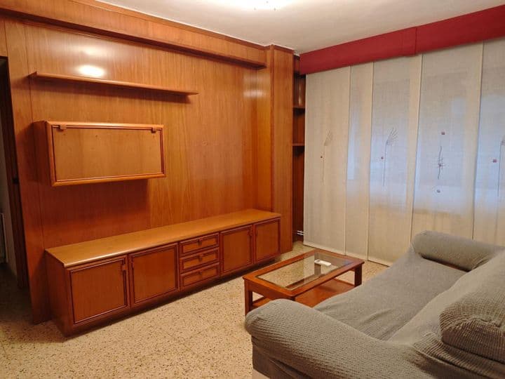 3 bedrooms apartment for rent in Valles Oriental, Spain - Image 3