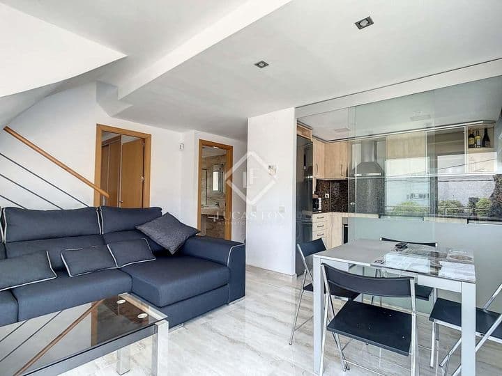 3 bedrooms apartment for rent in Castelldefels, Spain - Image 4