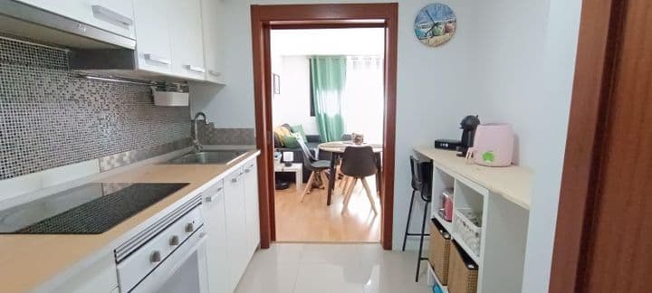 2 bedrooms apartment for rent in Tamaraceite, Spain - Image 3