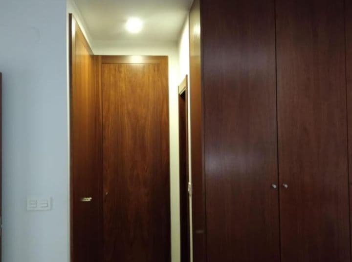 2 bedrooms apartment for rent in Granada, Spain - Image 6