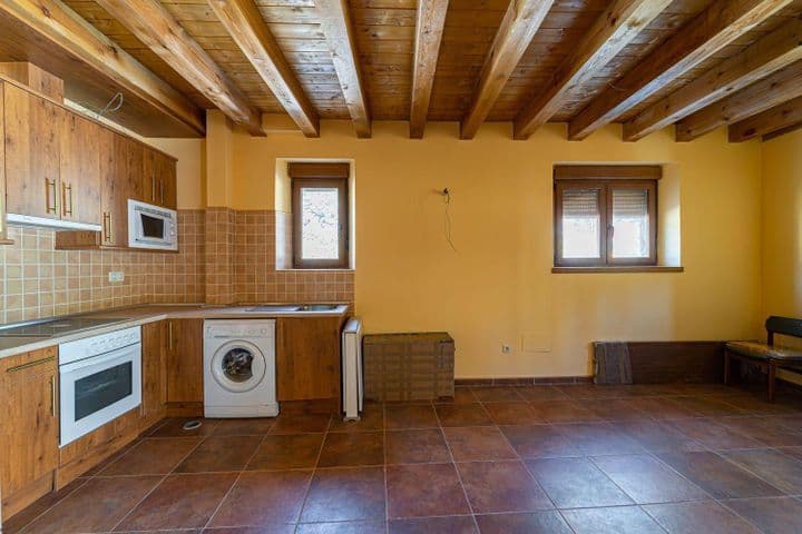 3 bedrooms house for sale in Madrid, Spain - Image 11