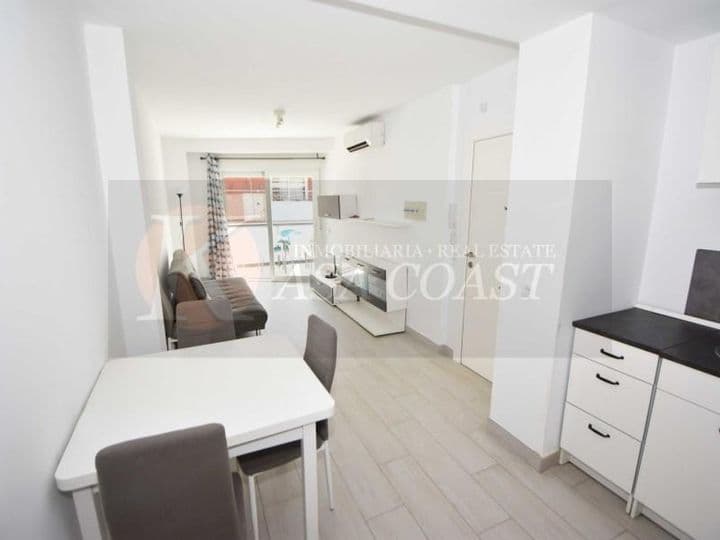 1 bedroom apartment for sale in Centro Ciudad, Spain - Image 2