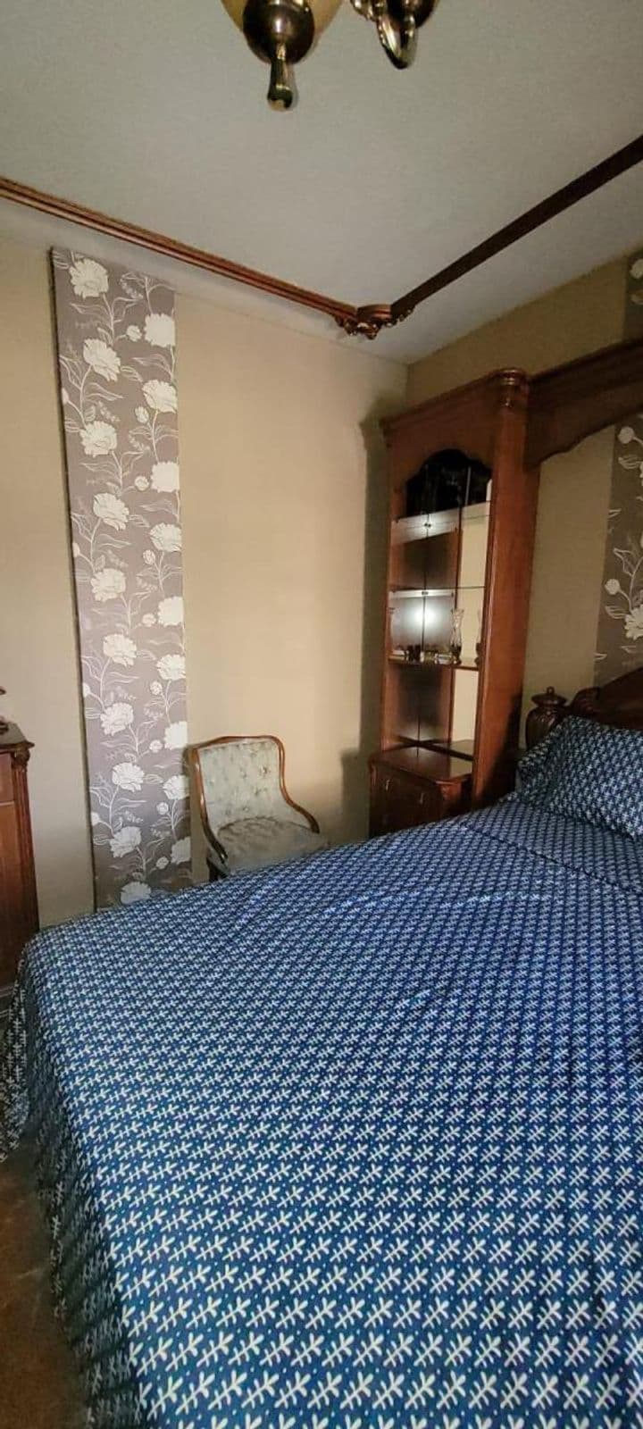 3 bedrooms apartment for rent in Granada, Spain - Image 7