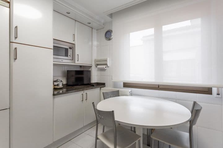 3 bedrooms apartment for sale in Pamplona, Spain - Image 10