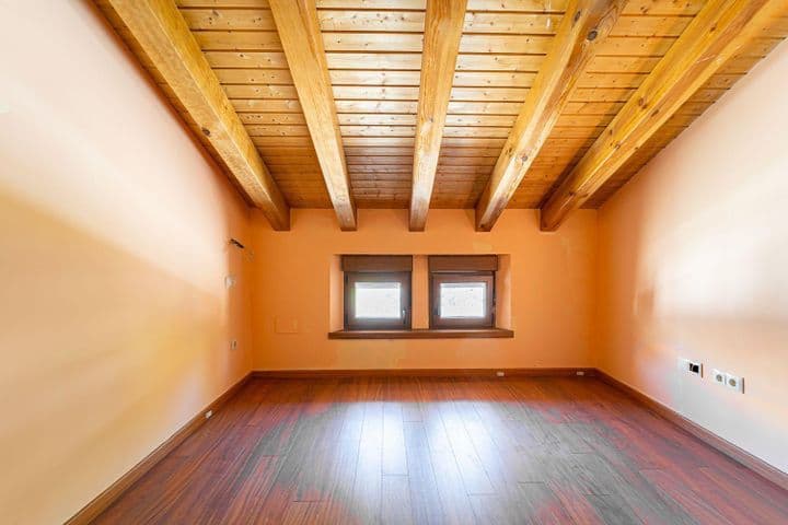 3 bedrooms house for sale in Madrid, Spain - Image 6