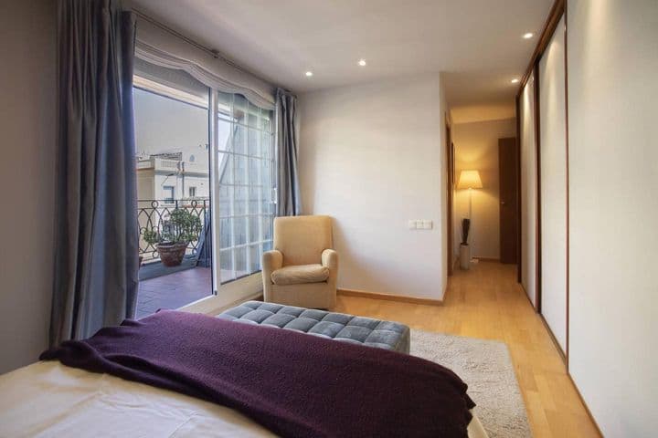 3 bedrooms apartment for rent in Sarria, Spain - Image 11