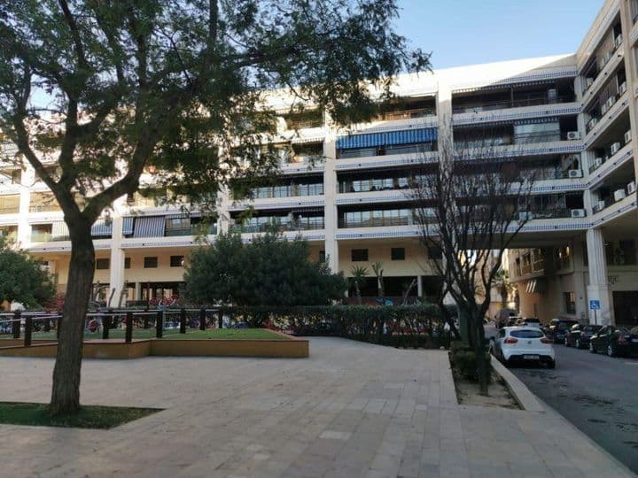 2 bedrooms apartment for sale in Guardamar del Segura, Spain - Image 2