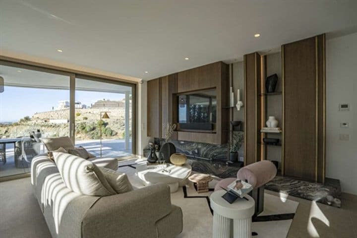 Apartment for sale in Benahavis, Spain - Image 5