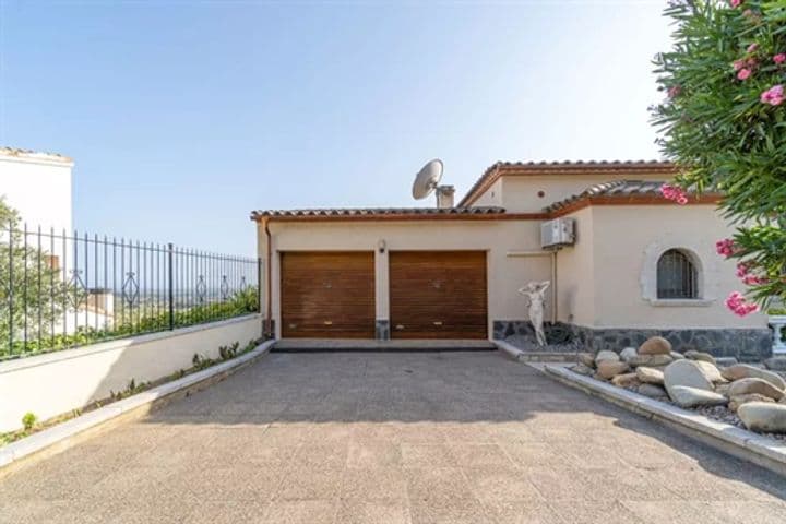 6 bedrooms house for sale in Pau, Spain - Image 10