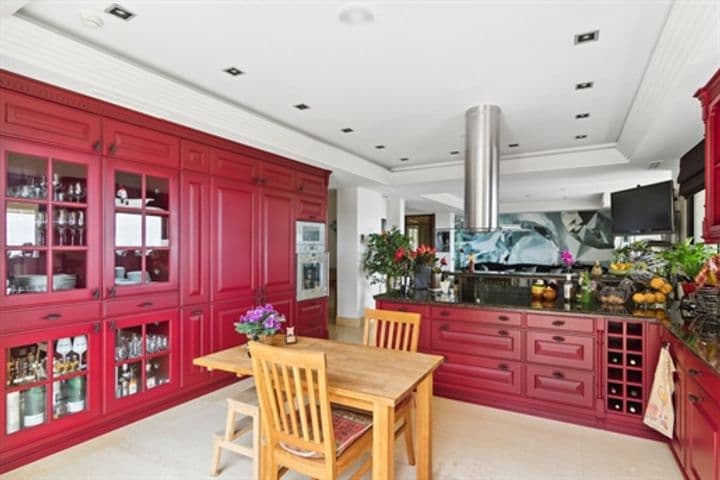 5 bedrooms apartment for sale in Marbella, Spain - Image 3