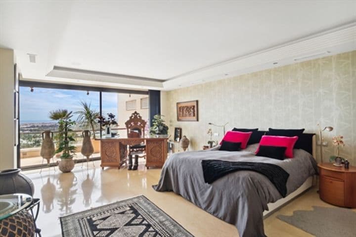 5 bedrooms apartment for sale in Marbella, Spain - Image 10