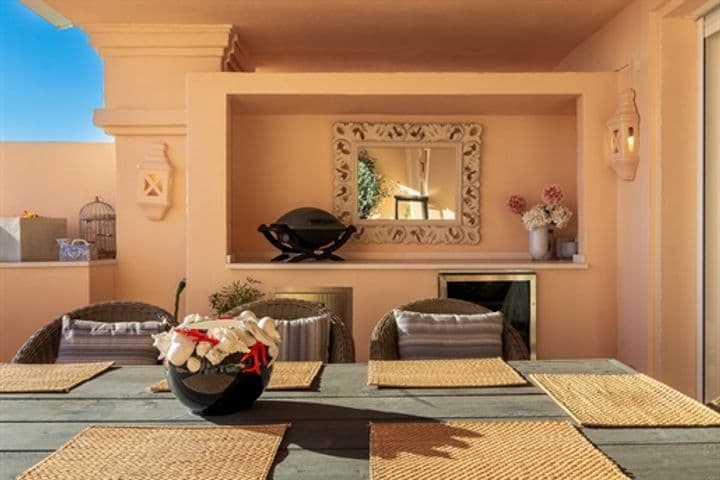 3 bedrooms apartment for sale in Marbella, Spain - Image 2