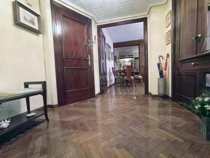 4 bedrooms apartment for sale in Universidad, Spain - Image 9