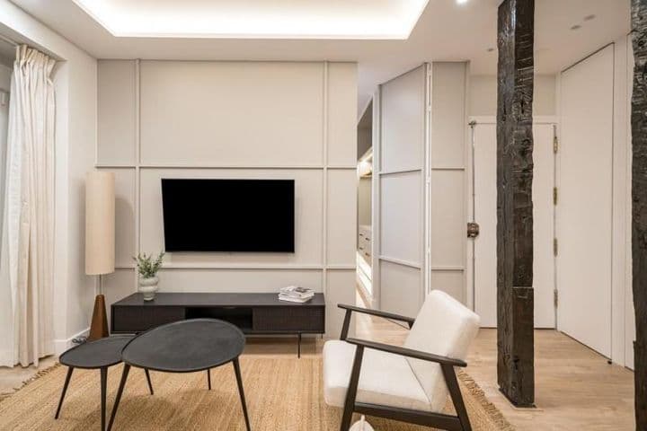 3 bedrooms apartment for sale in Madrid, Spain - Image 4