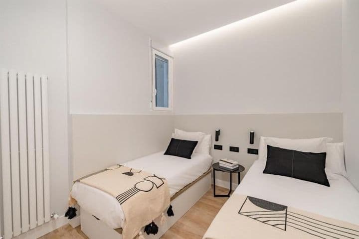 3 bedrooms apartment for sale in Madrid, Spain - Image 12