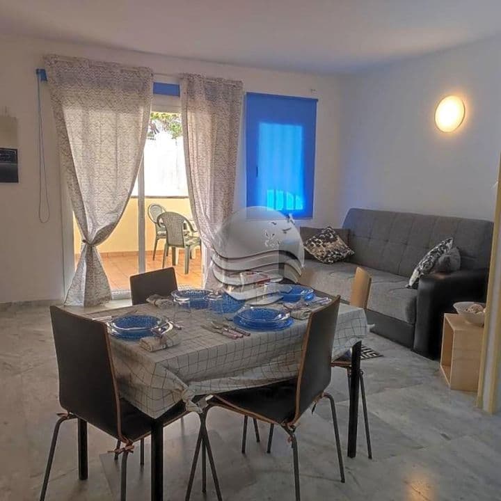 1 bedroom apartment for sale in Los Cristianos, Spain - Image 2