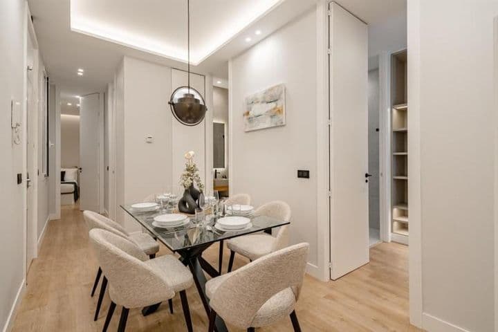 3 bedrooms apartment for sale in Madrid, Spain - Image 4