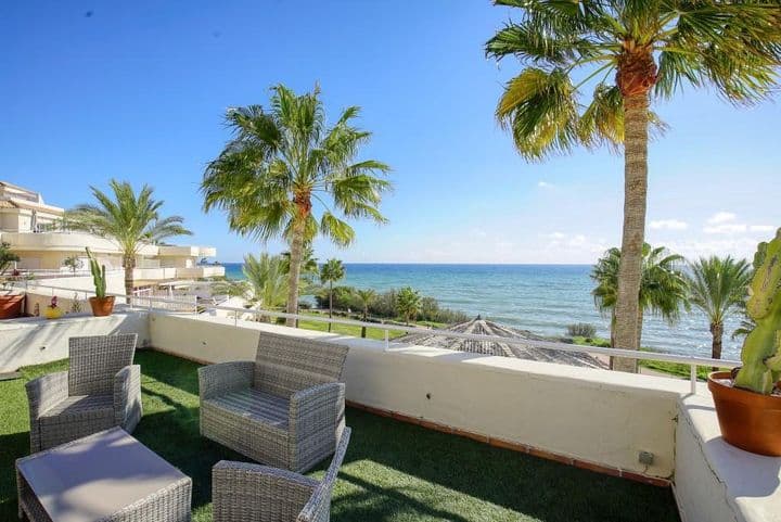 2 bedrooms apartment for sale in Centro, Spain - Image 2