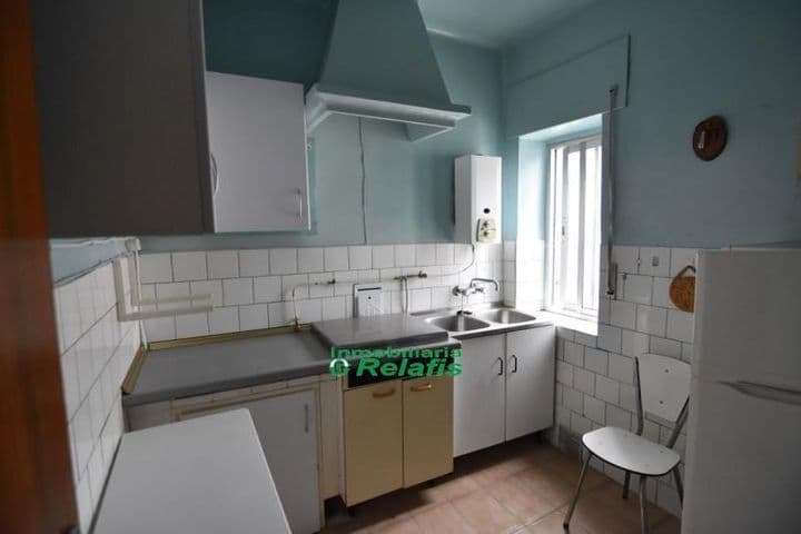 4 bedrooms apartment for sale in Salamanca, Spain - Image 2