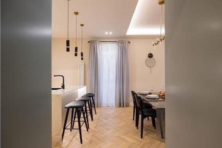 2 bedrooms apartment for sale in Centro, Spain - Image 9