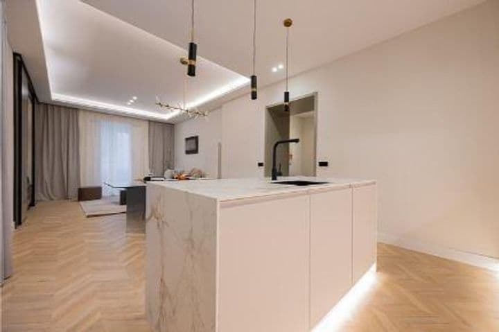 2 bedrooms apartment for sale in Centro, Spain - Image 7