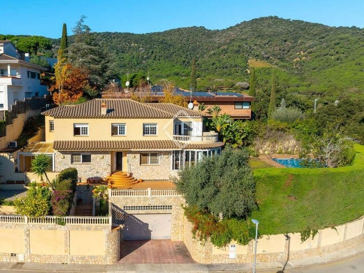 5 bedrooms house for sale in Cabrils, Spain - Image 3