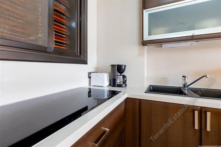 1 bedroom apartment for sale in Los Cristianos, Spain - Image 10