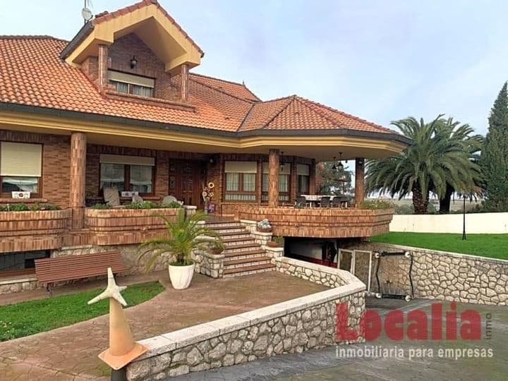 5 bedrooms house for sale in Camargo, Spain - Image 3