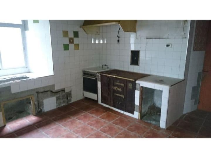 4 bedrooms house for sale in Corunna, Spain - Image 2