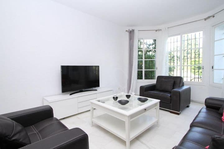 4 bedrooms house for sale in Nueva Andalucia, Spain - Image 6