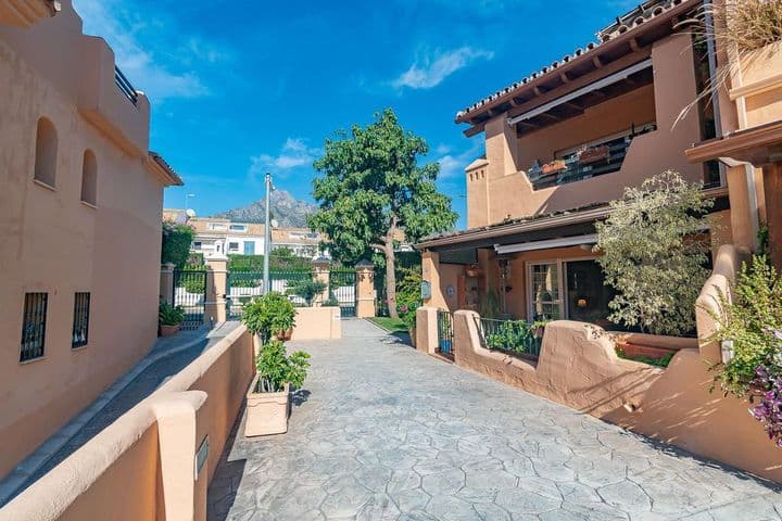 2 bedrooms house for sale in Nagueles, Spain - Image 2