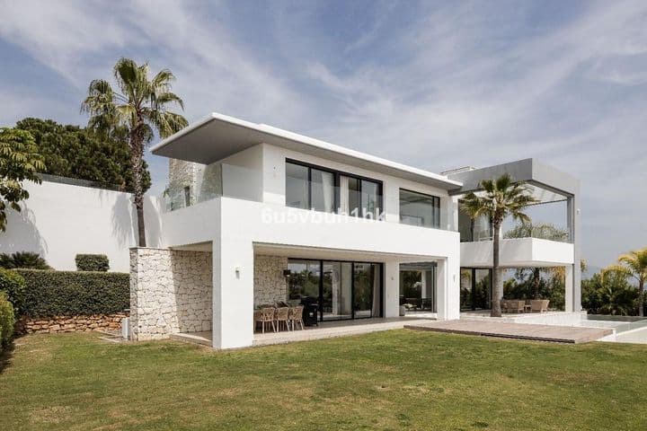 5 bedrooms house for sale in Benahavis, Spain