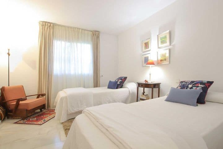 2 bedrooms apartment for sale in Marbella, Spain - Image 12