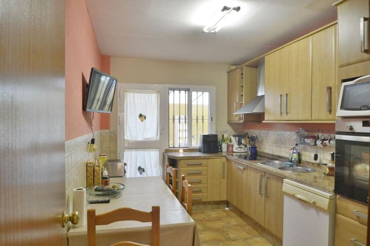 3 bedrooms house for sale in Estepona, Spain - Image 7