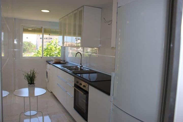 3 bedrooms apartment for rent in Valencia, Spain - Image 11