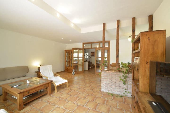 3 bedrooms house for sale in Estepona, Spain - Image 4